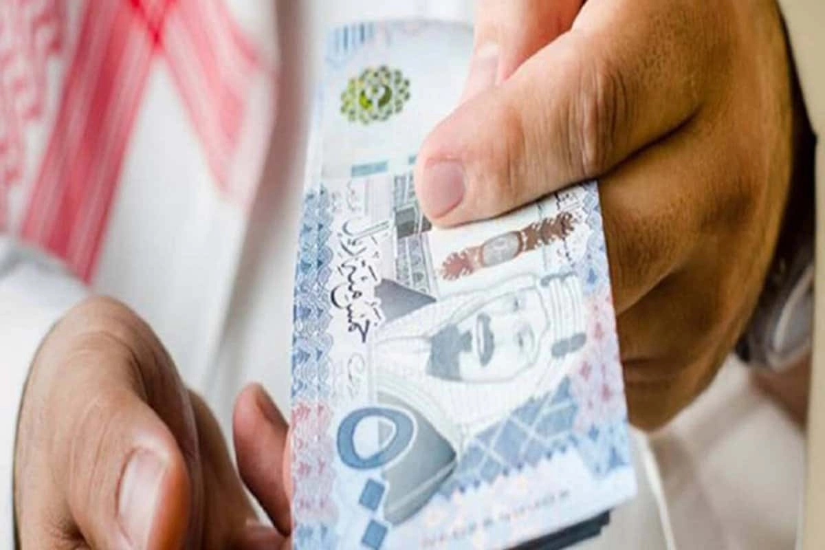 الزيادة الملكية الجديدة ترفع سلم رواتب حساب المواطن الى هذا المبلغ الغير متوقع في السعودية